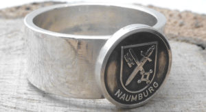 "925er Silberring, mit Stadtwappen von Naumburg / personalisierbar"<br>wurde zur Wunschliste hinzugefügt