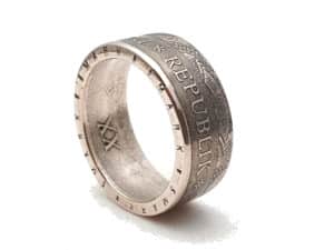 "Ring aus original 5 Mark DDR Münze personalisierbar"<br>wurde zur Wunschliste hinzugefügt