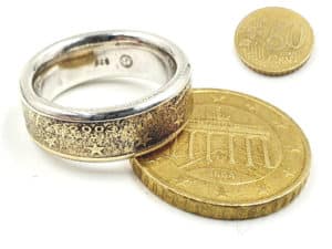 "Münzring aus 50 Cent Münze Wunschprägejahr kombiniert mit Silber personalisierbar"<br>wurde zur Wunschliste hinzugefügt