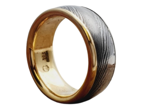 "Damaszener Stahl Ring kombiniert mit Silber 18k teilvergoldet personalisierbar"<br>wurde zur Wunschliste hinzugefügt