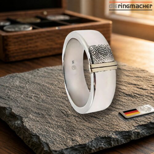 Verlobungsring, Silber und Gold, mit persönlichem Fingerabdruck.