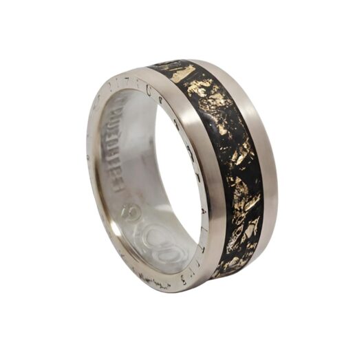 Individueller Silberring aus Münze mit schwarzem Turmalin und Gravur möglich