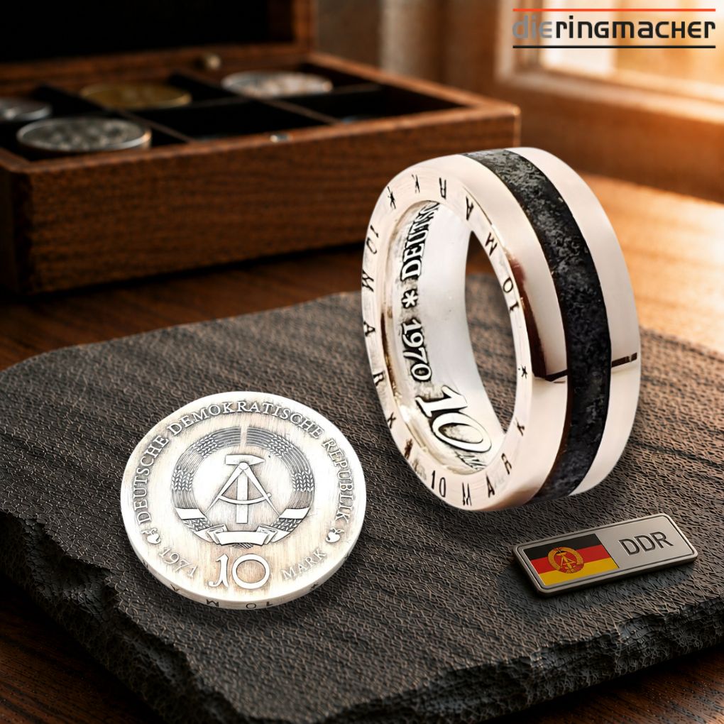 Münzring DDR 10 Mark mit Turmalin | Handgefertigter Silberring