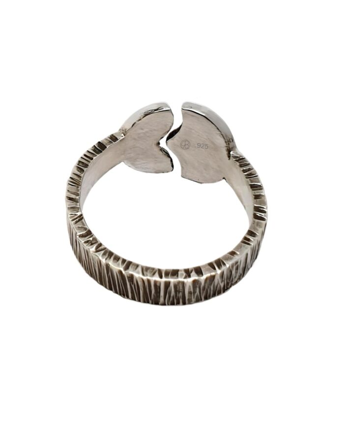 Eleganter Silberring mit offenem Design – Moderner Schmuck für jeden Anlass